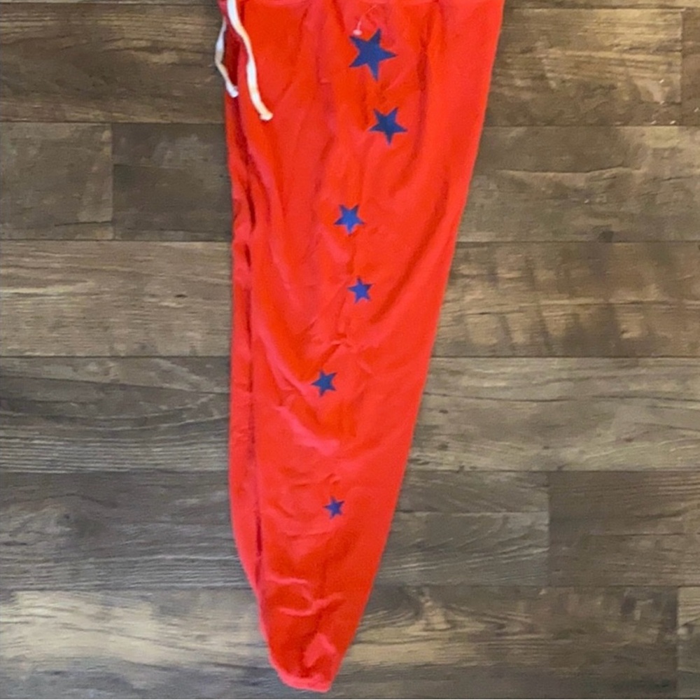 Sundry Navy Stars Print Elastic Drawstring Jogger Red Sweatpants Size 2 / Medium